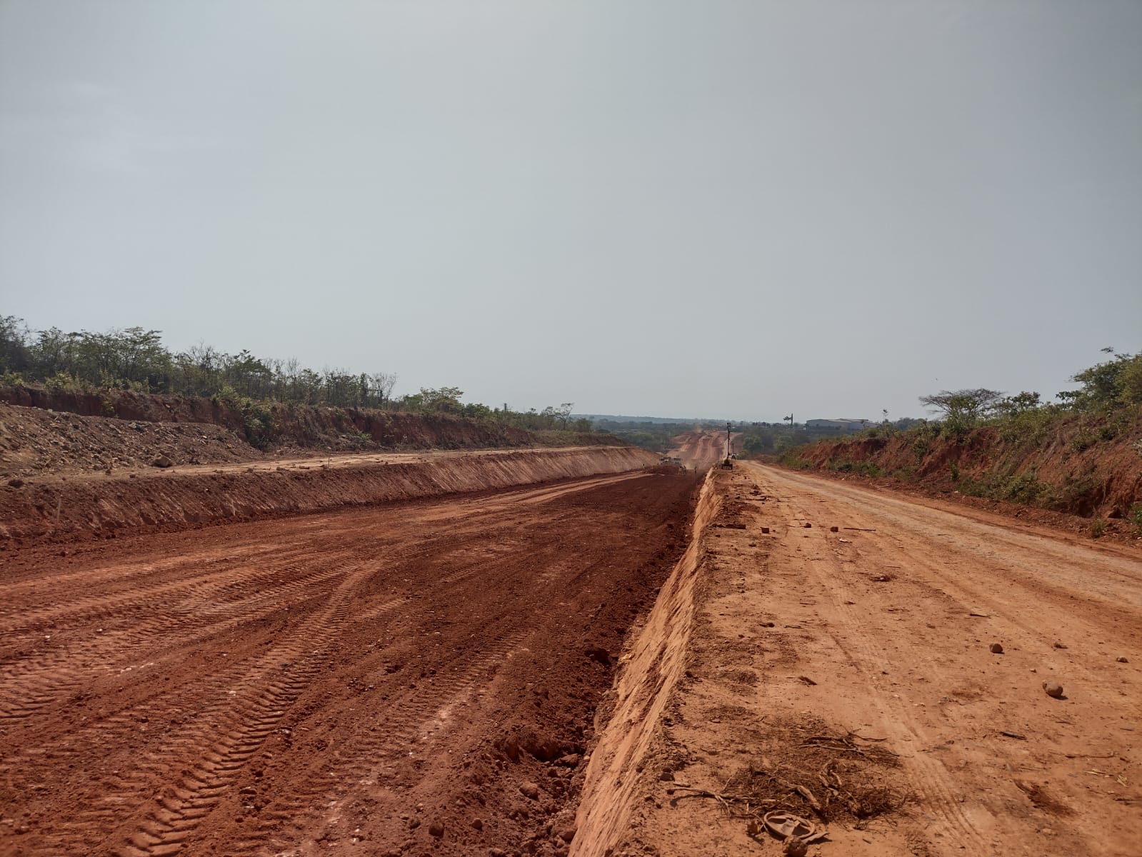 Seinfra realiza vistoria nas obras do Anel Viário de Montes Claros