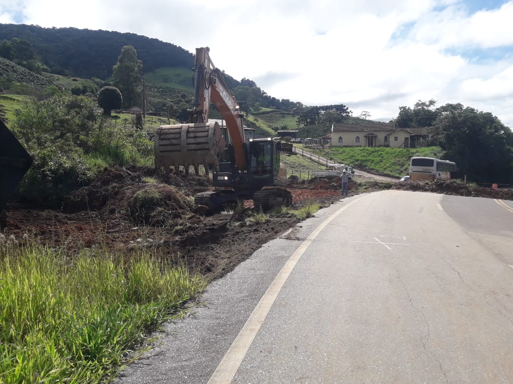 Concessionária Rodovias do Sul de Minas inicia obras de recuperação na BR-459, em Senador José Bento